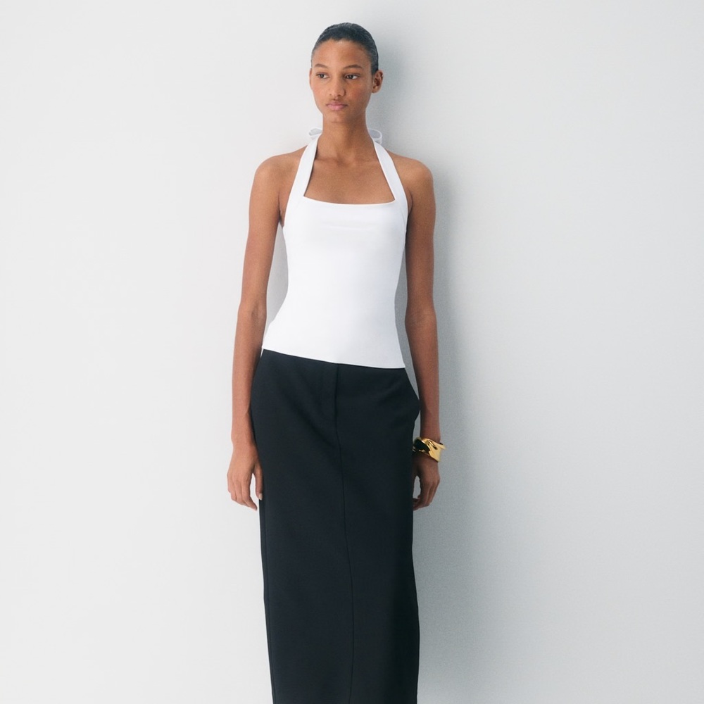 Aritzia Optimum Halter Top